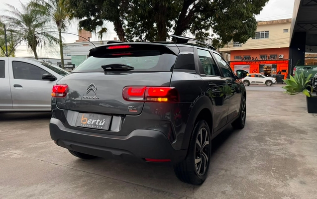 imagem-https://www.socarrao.com.br/sc-vehicle-images-prod/4403429/1792521386101-V2hhdHNBcHAgSW1hZ2UgMjAyNi0wOC5qcGVn.jpeg