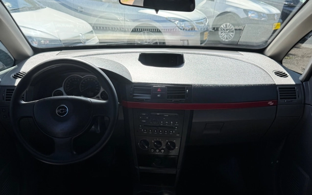 imagem-https://www.socarrao.com.br/sc-vehicle-images-prod/4403439/1792521475065-SU1HXzgzOTQuanBlZw.jpeg