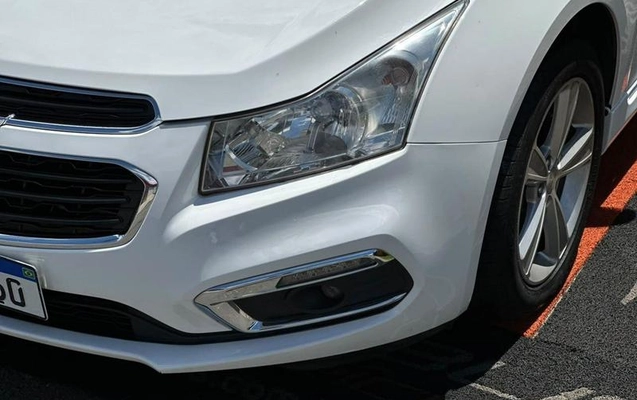 imagem-https://www.socarrao.com.br/sc-vehicle-images-prod/4403440/1792521475292-8588046_7_B_ed5f3d99b8.jpeg