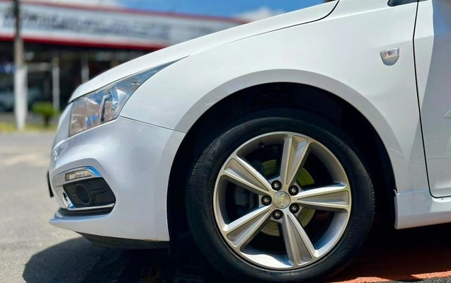 imagem-https://www.socarrao.com.br/sc-vehicle-images-prod/4403440/1792521475294-8588046_7_B_69bc8da3b7.jpeg