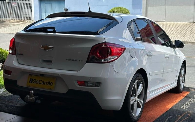 imagem-https://www.socarrao.com.br/sc-vehicle-images-prod/4403440/1792521475299-8588046_2_B_ac45d0971a.jpeg