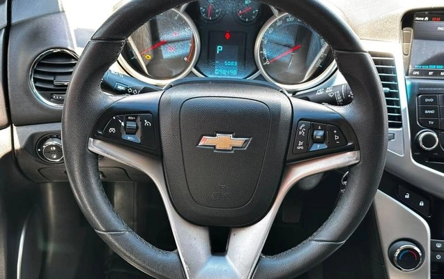 imagem-https://www.socarrao.com.br/sc-vehicle-images-prod/4403440/1792521475303-8588046_16_B_659b2ecb33.jpeg