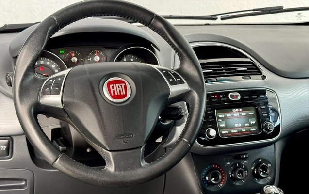 imagem-https://www.socarrao.com.br/sc-vehicle-images-prod/4403512/1792521641971-9_033934.jpg