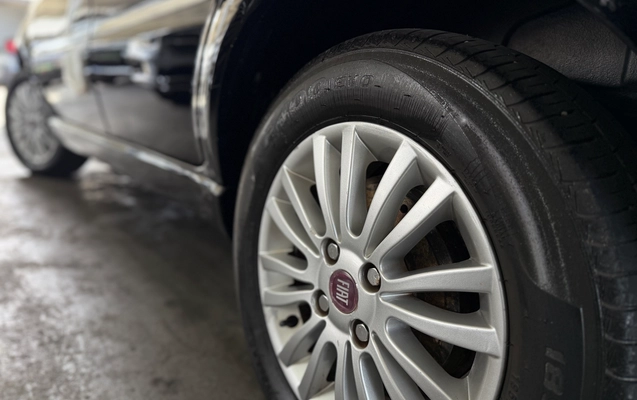 imagem-https://www.socarrao.com.br/sc-vehicle-images-prod/4403648/1792522078340-5d52c664-1af6-4d37-a2df-50809a404fe5.jpg