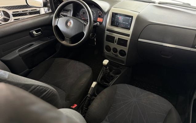imagem-https://www.socarrao.com.br/sc-vehicle-images-prod/4403648/1792522078340-99583191-1c41-464f-acd5-fafed2be054d.jpg