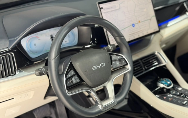 imagem-https://www.socarrao.com.br/sc-vehicle-images-prod/4403653/1792522135133-003_d98b15d74c80b1bd4a5a969e111e2e61.jpg