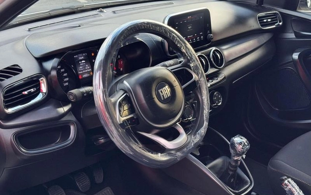 imagem-https://www.socarrao.com.br/sc-vehicle-images-prod/4403678/1792529955751-8588995_14_B_e6e09bc03d.jpeg