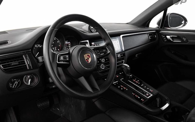 imagem-https://www.socarrao.com.br/sc-vehicle-images-prod/4403691/1792522464421-8579732_18_B_407a3290fc.jpeg