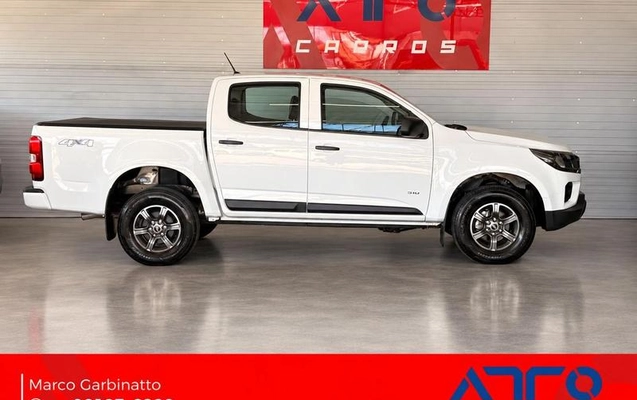imagem-https://www.socarrao.com.br/sc-vehicle-images-prod/4403697/1792522528247-8586503_1_B_1575968a0c.jpeg