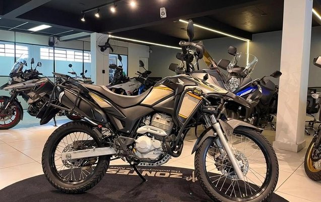 imagem-https://www.socarrao.com.br/sc-vehicle-images-prod/4403741/1792522774588-8589117_0_B_b26d548139.jpeg