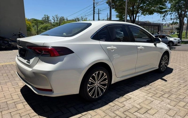 imagem-https://www.socarrao.com.br/sc-vehicle-images-prod/4403759/1792677985303-8589159_3_B_06817bc68a.jpeg