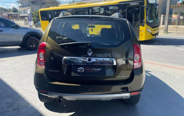 imagem-https://www.socarrao.com.br/sc-vehicle-images-prod/4403764/1792523055015-9d355f8fa20f46f19d62d2261a7b8353_1792523008393.jpg