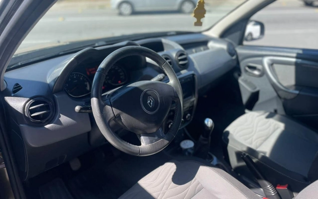 imagem-https://www.socarrao.com.br/sc-vehicle-images-prod/4403764/1792523055017-1a14a9520eba45b4acc557e284683723_1792523008399.jpg
