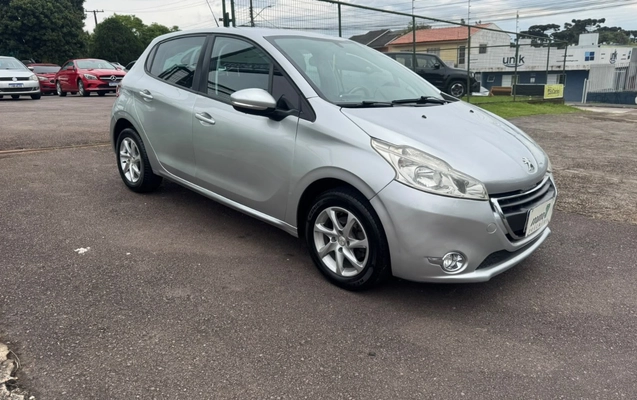 imagem-https://www.socarrao.com.br/sc-vehicle-images-prod/4403782/1792523177873-V2hhdHNBcHAgSW1hZ2UgMjAyNi0xMC0yMCBhdCAxNS40NS41NSAoMykuanBlZw.jpeg