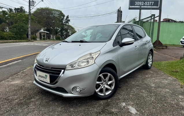imagem-https://www.socarrao.com.br/sc-vehicle-images-prod/4403782/1792523178010-V2hhdHNBcHAgSW1hZ2UgMjAyNi0xMC0yMCBhdCAxNS40NS41NS5qcGVn.jpeg