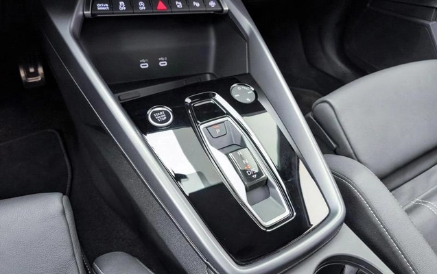 imagem-https://www.socarrao.com.br/sc-vehicle-images-prod/4403784/1792523999518-8589214_2_B_2e7b2afeae.jpeg