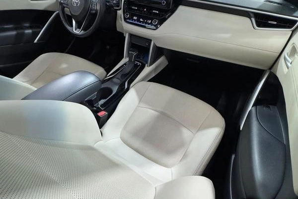 imagem-https://www.socarrao.com.br/sc-vehicle-images-prod/4403809/1792616364587-8559508_6_B_15cfe4247b.jpeg