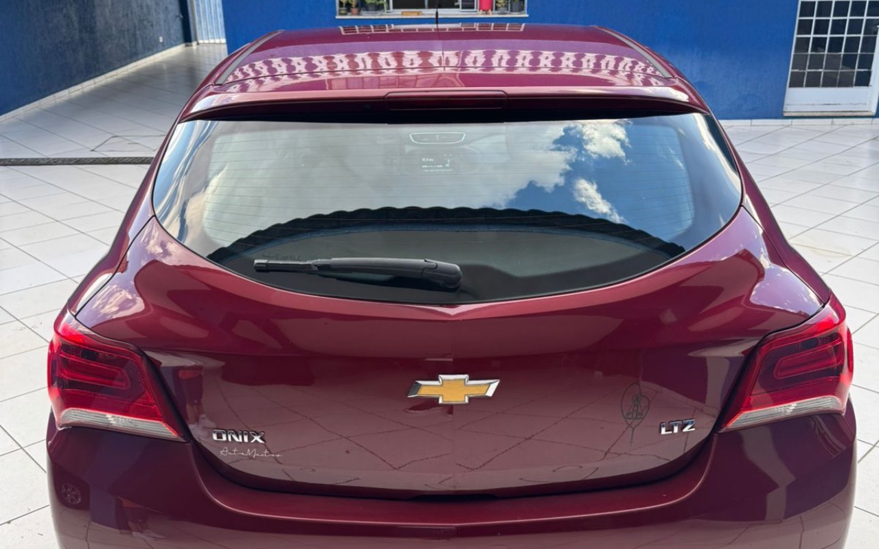 imagem-https://www.socarrao.com.br/sc-vehicle-images-prod/4403810/1792524000163-ZmNhOWMyNDMtYzgxYS00ZjZmLTlhNjctYjY2NGQ3NTliYzE3LmpwZWc.jpeg