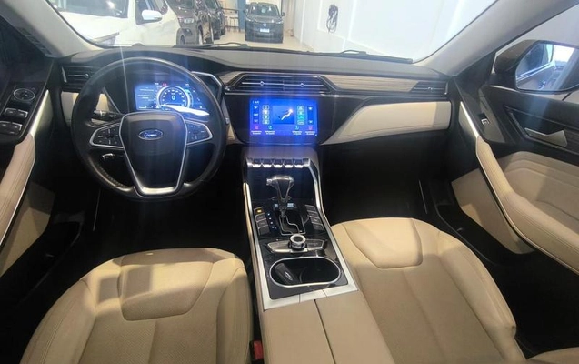 imagem-https://www.socarrao.com.br/sc-vehicle-images-prod/4403826/1792524409564-8589277_14_B_5513b82cf4.jpeg