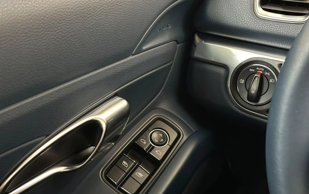 imagem-https://www.socarrao.com.br/sc-vehicle-images-prod/4403867/1792523722885-70678dd79c284db19307c433e122addf_1792523704511.jpg