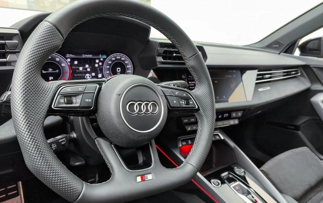 imagem-https://www.socarrao.com.br/sc-vehicle-images-prod/4403956/1792523901227-8589331_2_B_e80b53a02b.jpeg