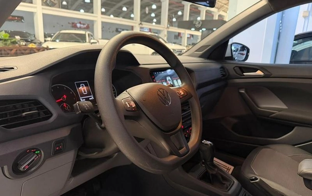 imagem-https://www.socarrao.com.br/sc-vehicle-images-prod/4403968/1792620273603-8585944_6_B_28455730d9.jpeg