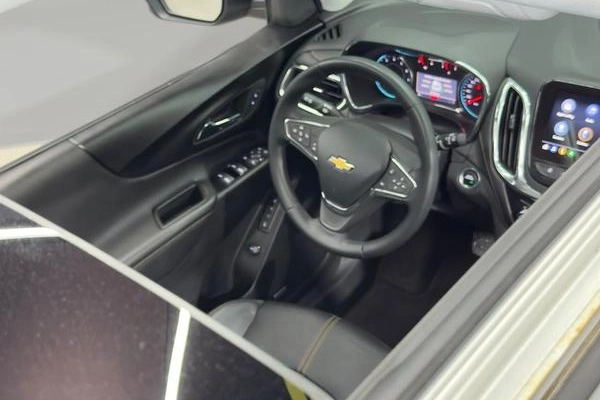 imagem-https://www.socarrao.com.br/sc-vehicle-images-prod/4403987/1792778378266-8589314_1_B_bc961bb015.jpeg