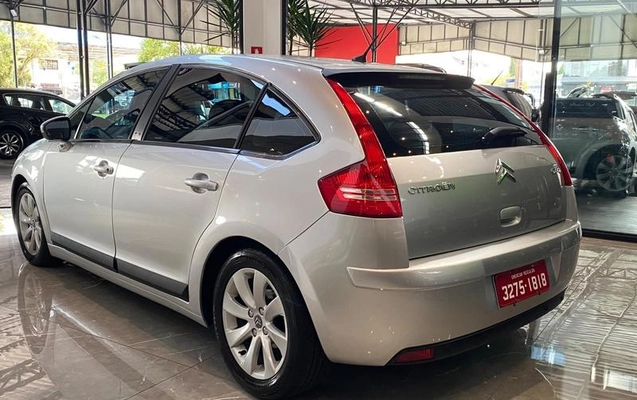imagem-https://www.socarrao.com.br/sc-vehicle-images-prod/4404002/1792524366476-8585921_18_B_33b94e6ce9.jpeg