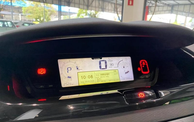 imagem-https://www.socarrao.com.br/sc-vehicle-images-prod/4404017/1792524500591-8449788_17_B_bc147775f0.jpeg