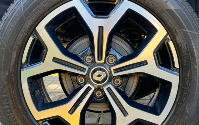 imagem-https://www.socarrao.com.br/sc-vehicle-images-prod/4404060/1792524774157-V2hhdHNBcHAgSW1hZ2UgMjAyNC0wNi0yNSBhdCAxMS40OC4wNSAoMSkuanBlZw.jpeg