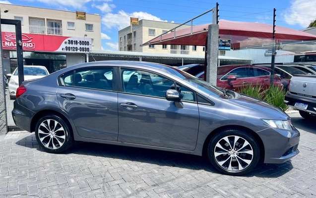 imagem-https://www.socarrao.com.br/sc-vehicle-images-prod/4404118/1792525235819-8528882_6_B_2c1a6df85c.jpeg