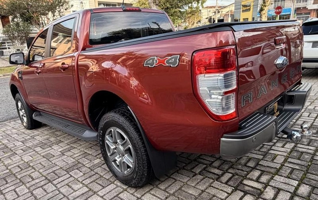 imagem-https://www.socarrao.com.br/sc-vehicle-images-prod/4404123/1792537018309-8589490_7_B_42e22801f9.jpeg