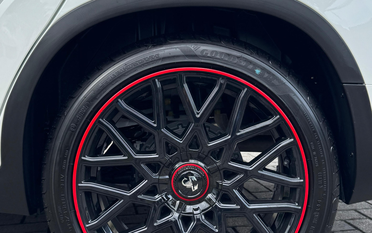 imagem-https://www.socarrao.com.br/sc-vehicle-images-prod/4404158/1792525490289-SW1hZ2VtIGRvIFdoYXRzQXBwIGRlIDIwMjUtMDgtMjcgw6AocykgMTcuMzcuMTNfYjc2NDUxZjUuanBn.jpg