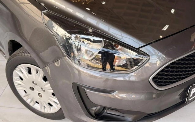 imagem-https://www.socarrao.com.br/sc-vehicle-images-prod/4404169/1792615350054-8583763_2_B_7da5df394f.jpeg