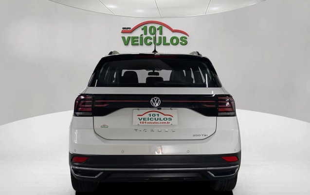 imagem-https://www.socarrao.com.br/sc-vehicle-images-prod/4404261/1792525700660-003_a9d8ba72db08f48e8050ad1e40375042.jpg