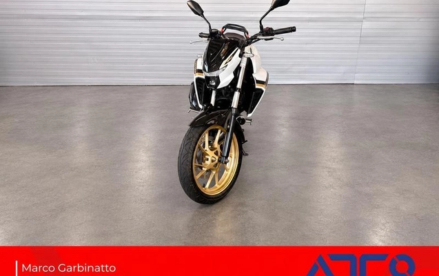 imagem-https://www.socarrao.com.br/sc-vehicle-images-prod/4404270/1792525859468-8571594_0_B_b3e5938c97.jpeg