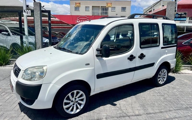 imagem-https://www.socarrao.com.br/sc-vehicle-images-prod/4404277/1792525870535-8589565_1_B_2fbbfe586a.jpeg