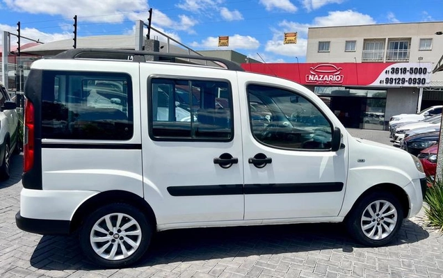 imagem-https://www.socarrao.com.br/sc-vehicle-images-prod/4404277/1792525870550-8589565_7_B_105f88eb0d.jpeg
