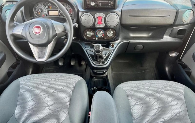 imagem-https://www.socarrao.com.br/sc-vehicle-images-prod/4404277/1792525870562-8589565_14_B_230fde9331.jpeg