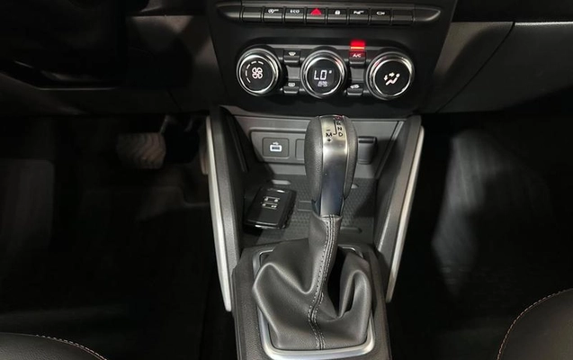 imagem-https://www.socarrao.com.br/sc-vehicle-images-prod/4404316/1792584172297-8584770_12_B_026578c7fa.jpeg
