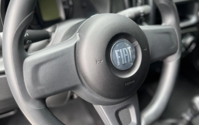 imagem-https://www.socarrao.com.br/sc-vehicle-images-prod/4404339/1792526010636-V2hhdHNBcHAgSW1hZ2UgMjAyNC0wNy0wOCBhdCAxNC4wOS4xOSAoMSkuanBlZw.jpeg