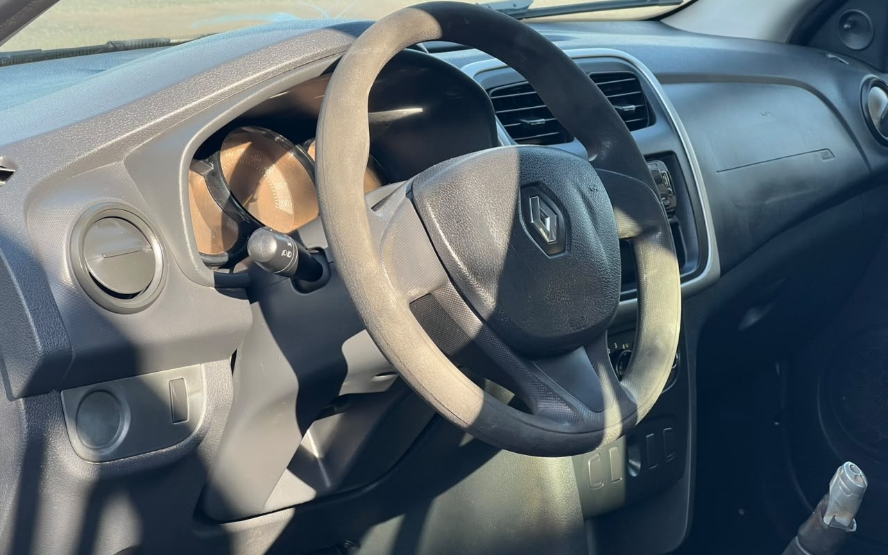 imagem-https://www.socarrao.com.br/sc-vehicle-images-prod/4404353/1792526034506-V2hhdHNBcHAgSW1hZ2UgMjAyNi0xMC0yMCBhdCAxNi4yOS41NSAoMikuanBlZw.jpeg