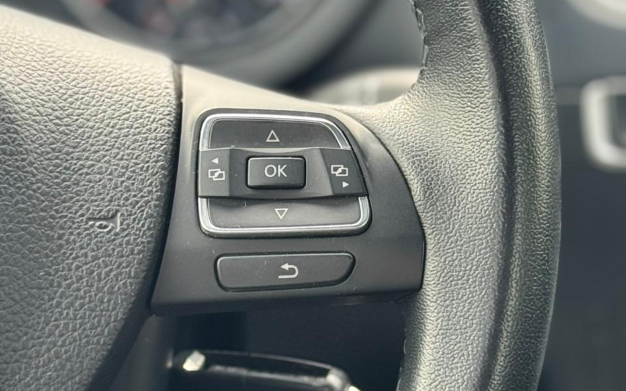 imagem-https://www.socarrao.com.br/sc-vehicle-images-prod/4404367/1792526237324-V2hhdHNBcHAgSW1hZ2UgMjAyNi0wNC0xNCBhdCAwOS4zOS4yMi5qcGVn.jpeg