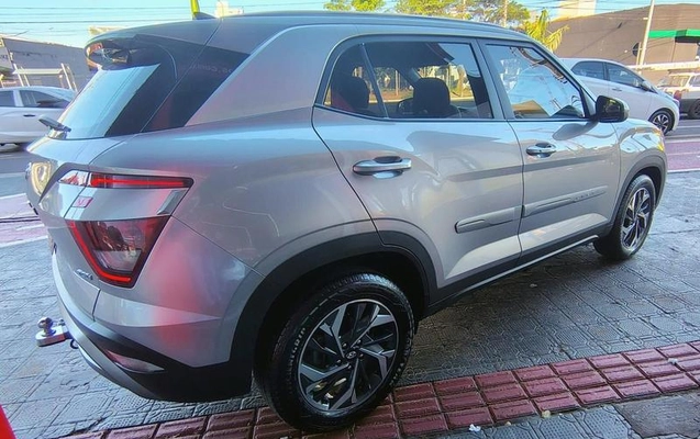 imagem-https://www.socarrao.com.br/sc-vehicle-images-prod/4404427/1792526596137-8582831_9_B_3908b7aaba.jpeg
