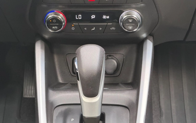 imagem-https://www.socarrao.com.br/sc-vehicle-images-prod/4404460/1792526900869-66371e4da40143ab9ebb1b65c8ceab85_1792526842378.jpg