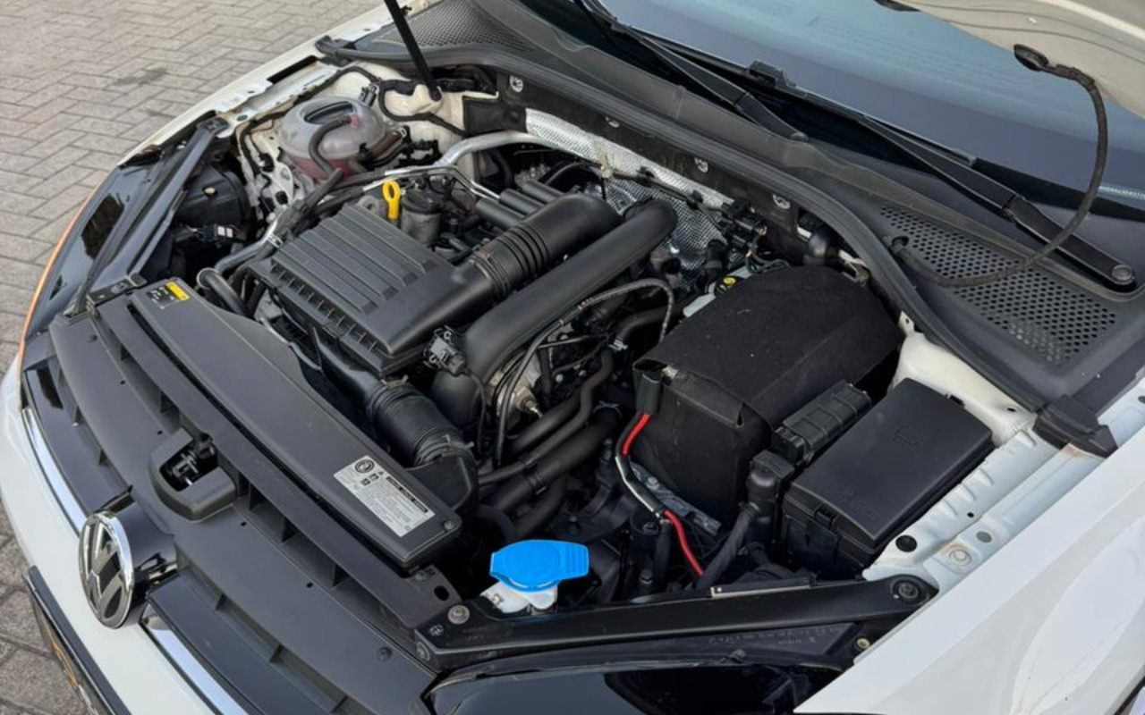 imagem-https://www.socarrao.com.br/sc-vehicle-images-prod/4404470/1792527015618-V2hhdHNBcHAgSW1hZ2UgMjAyNi0wNS0yMCBhdCAxOC4xNS41NC5qcGVn.jpeg
