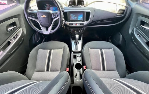 imagem-https://www.socarrao.com.br/sc-vehicle-images-prod/4404494/1792527175445-8584823_16_B_675c67f3db.jpeg