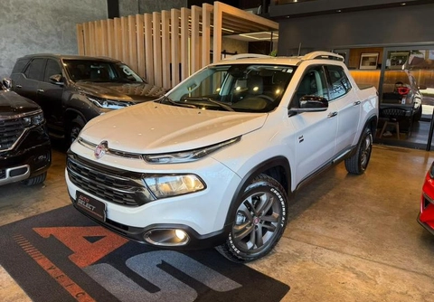 Fiat Toro 2017 Prata — foto 1 de 3
