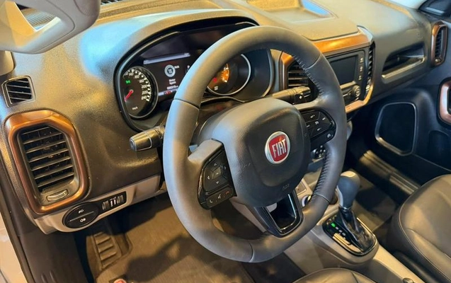 imagem-https://www.socarrao.com.br/sc-vehicle-images-prod/4404517/1792528487841-8589697_19_B_84789c3144.jpeg