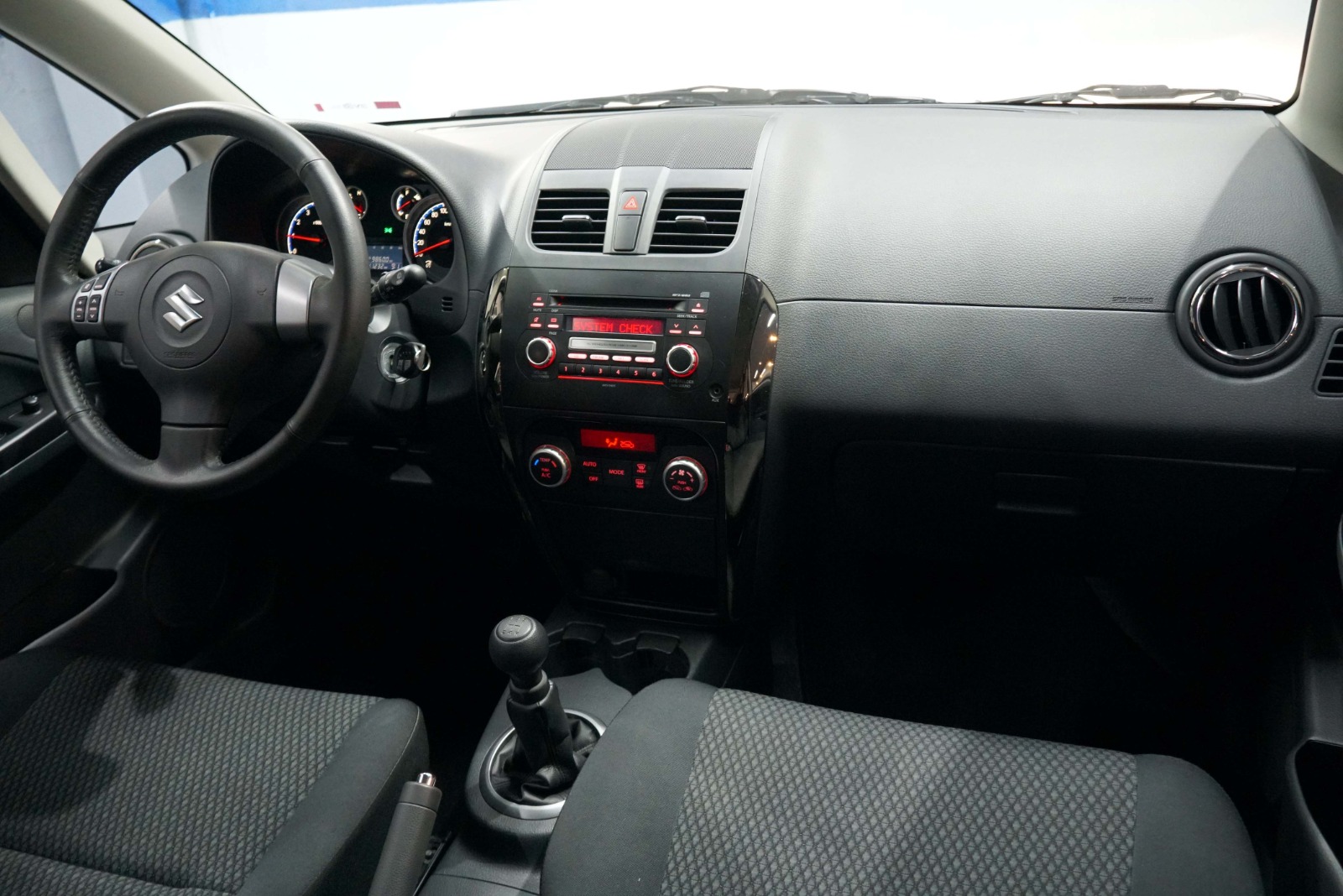 imagem-https://www.socarrao.com.br/sc-vehicle-images-prod/44046/1769988802984-7257110OR_1769692460_21_180.jpg